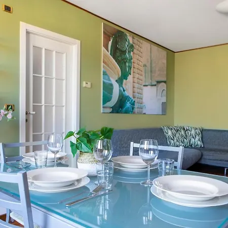 Ur-nest Saffi Apartamento