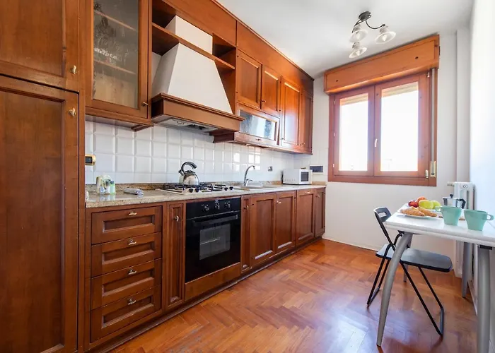 Ur-nest Saffi Apartment Bologna